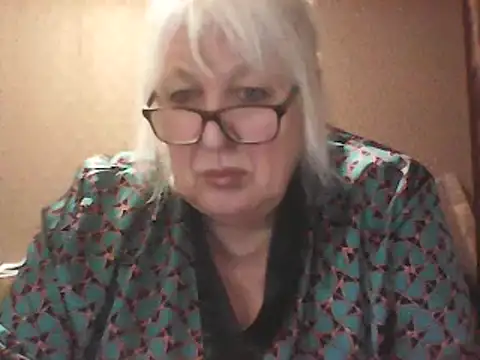 Alexia64231 online show from January 15, 6:33 pm