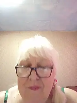 Alexia64231 online show from July 17, 2:02 pm