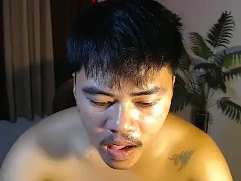 hot emman online show from July 6, 2:08 am