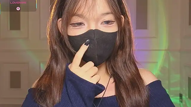      Panda      online show from March 10, 11:10 pm