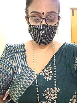 sweet-lotus online show from November 9, 5:06 am