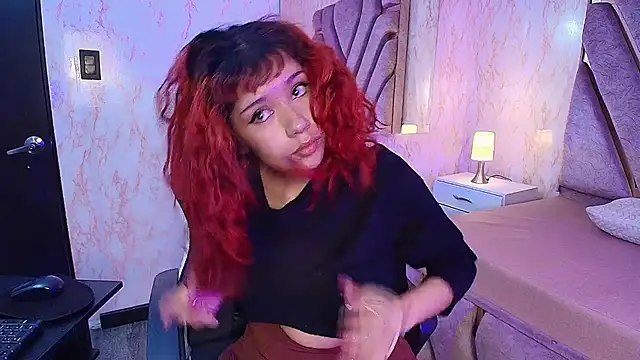 redd pandaa online show from February 5, 3:33 am