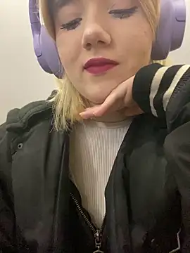 Cherry   Blossom online show from October 1, 11:05 am