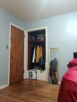 funandfreakyguy 97 online show from March 7, 2:47 pm