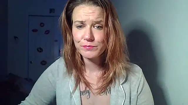 Snapshot of RhondaRump chatting on March 25, 9:26 am RhondaRump online show from March 25, 9:26 am