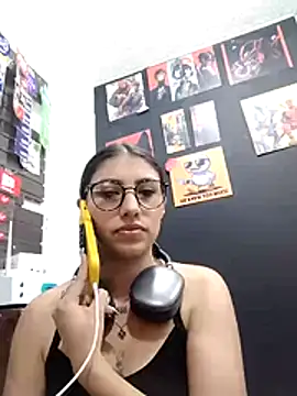 AriaBliss- online show from May 28, 7:33 pm