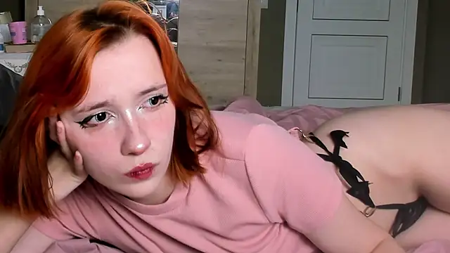 Dark Willlow online show from May 13, 7:06 am