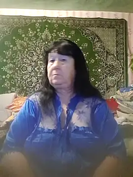 CrystalLime6411 online show from September 11, 6:13 am