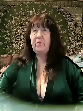 CrystalLime6411 online show from March 17, 8:12 pm