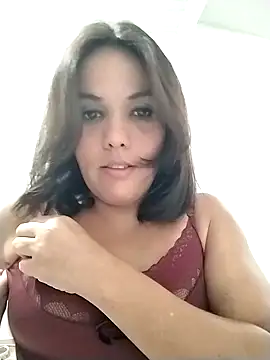 Bellapotencia1985 online show from September 13, 10:04 am