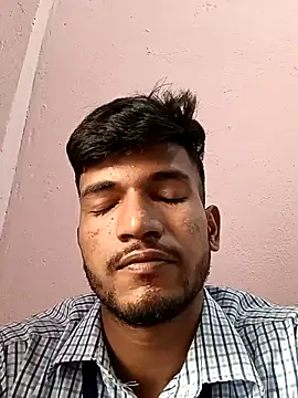 Snapshot of sanu_local chatting on February 23, 10:45 am sanu local online show from February 23, 10:45 am