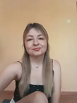 Snapshot of Kate2891 chatting on July 6, 5:04 am Kate2891 online show from July 6, 5:04 am