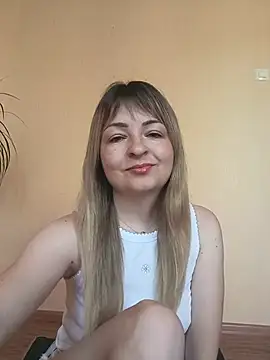 Snapshot of Kate2891 chatting on July 15, 5:02 am Kate2891 online show from July 15, 5:02 am