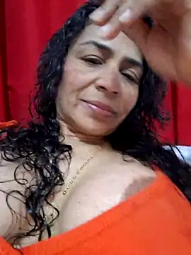 Snapshot of floresblancas chatting on March 1, 5:37 pm floresblancas online show from March 1, 5:37 pm