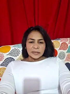 floresblancas online show from May 29, 2:37 pm