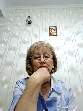 AlikaSwan5821 online show from November 5, 1:55 pm