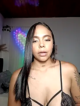 Snapshot of linda698049 chatting on September 20, 9:38 pm linda698049 online show from September 20, 9:38 pm