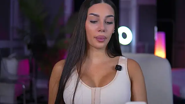 NinaSolenne online show from July 24, 7:45 pm