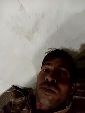 MISS LOVE 001 online show from January 11, 9:53 pm