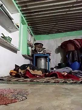 MISS LOVE 001 online show from January 15, 4:11 pm