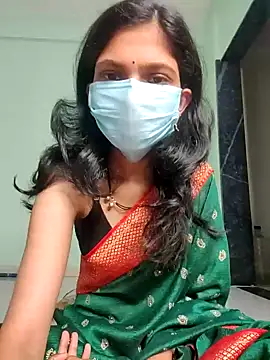 Shivani2002 online show from February 4, 1:22 am