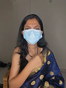 Shivani2002 online show from June 3, 4:34 pm