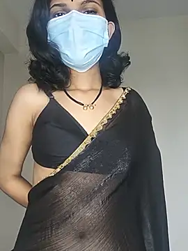 Shivani2002 online show from July 5, 9:16 am
