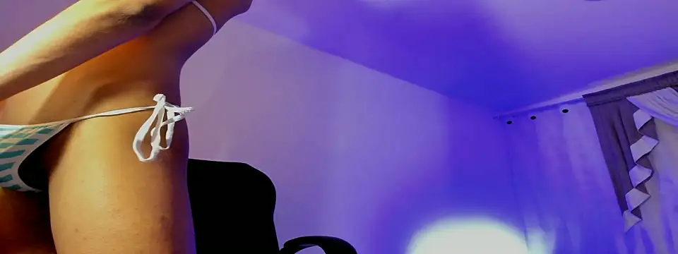 Angelicious Boy online show from November 7, 5:07 am