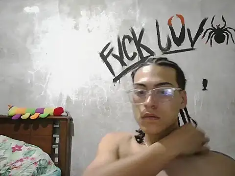 dirty model online show from March 8, 6:06 am