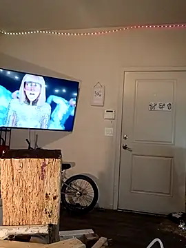 Snapshot of PremiumKitty chatting on March 13, 5:08 pm PremiumKitty online show from March 13, 5:08 pm