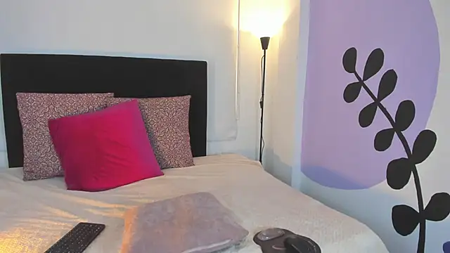 LunaVelvet777 online show from January 16, 4:44 pm