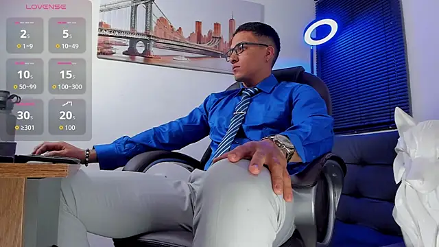 Dash Bukoski online show from September 17, 11:45 am