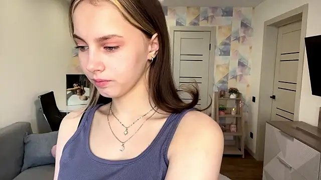 NylaNadler online show from February 17, 6:10 am