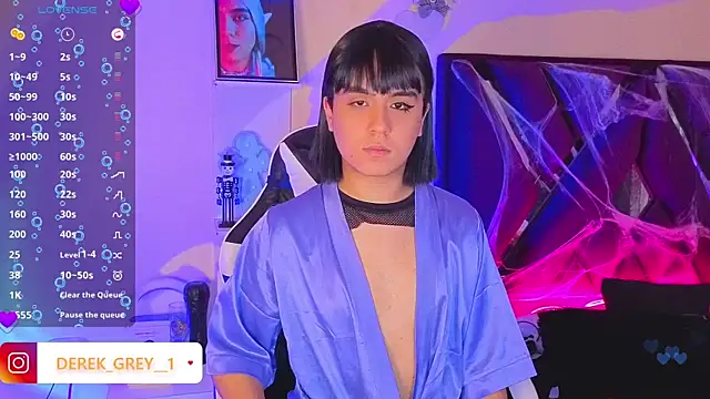 derek greyy  online show from October 25, 3:29 pm