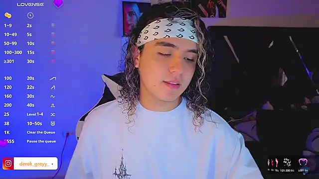 derek greyy  online show from January 18, 6:55 pm