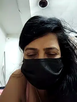 Shruti Bhabhi38 online show from October 25, 9:53 pm