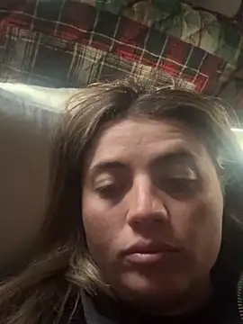 Snapshot of M1l3yD3w chatting on November 14, 9:35 pm M1l3yD3w online show from November 14, 9:35 pm