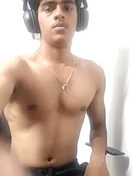 Snapshot of kjohn20 chatting on February 12, 5:52 pm kjohn20 online show from February 12, 5:52 pm