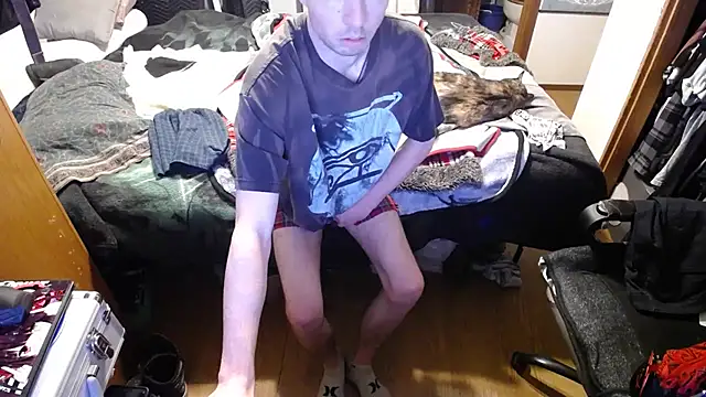 Snapshot of womenhateme69 chatting on February 7, 1:20 am womenhateme69 online show from February 7, 1:20 am