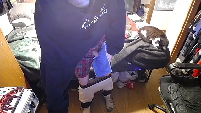 Snapshot of womenhateme69 chatting on February 19, 1:40 pm womenhateme69 online show from February 19, 1:40 pm