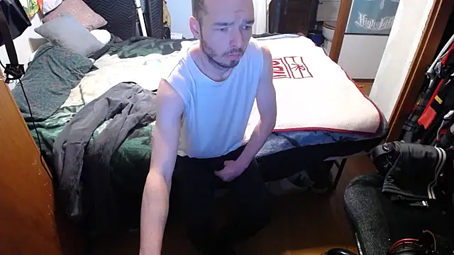 Snapshot of womenhateme69 chatting on March 26, 5:29 pm womenhateme69 online show from March 26, 5:29 pm