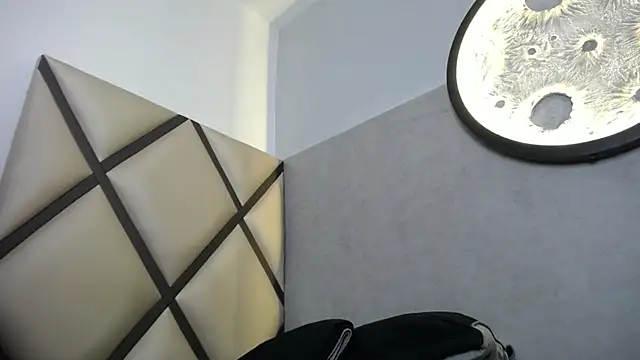 venus-03 online show from March 26, 3:45 am