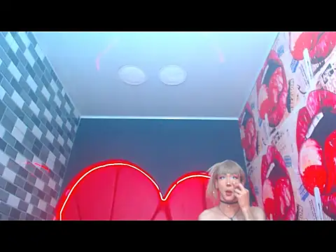 julessxcharlotte online show from September 24, 1:58 pm