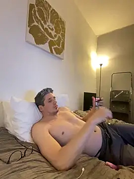 shyandchilling online show from April 11, 10:58 pm