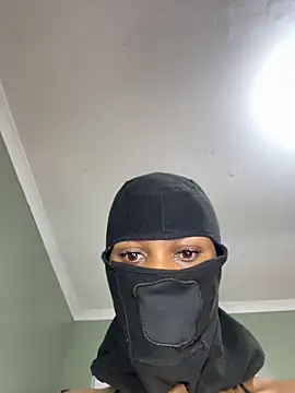 Snapshot of Sexy_blackwoman chatting on July 18, 7:06 pm Sexy blackwoman online show from July 18, 7:06 pm