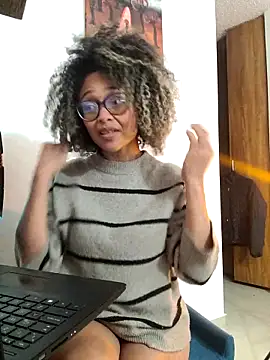 BiiancaEstradaa online show from February 10, 11:31 pm