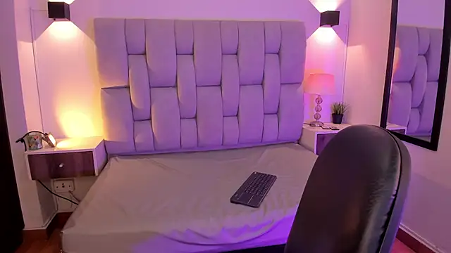 Seraphyne666 online show from February 21, 5:47 pm