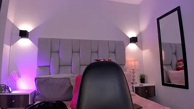 Seraphyne666 online show from February 23, 3:42 pm