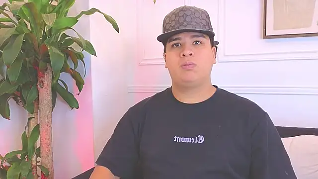 Naim Bennetsex online show from February 26, 2:21 am