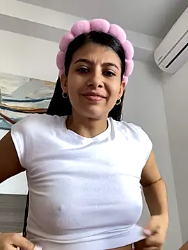 Lenapink19 online show from October 18, 8:42 pm